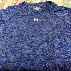 Under armour tshirt